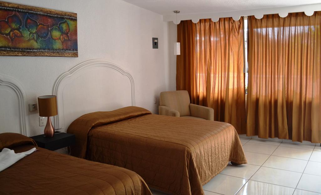 Hotel Paraiso Tepic Room photo