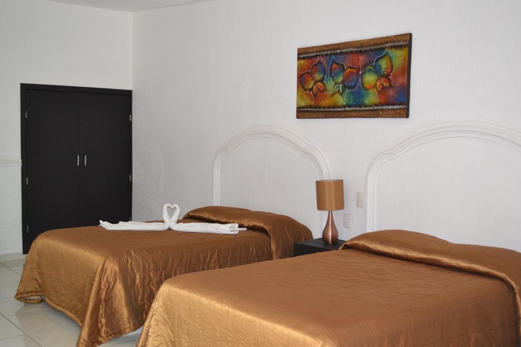 Hotel Paraiso Tepic Room photo